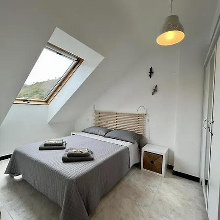 Penthouse Views Estuary And Mountains In Unquera Apartment Exterior photo